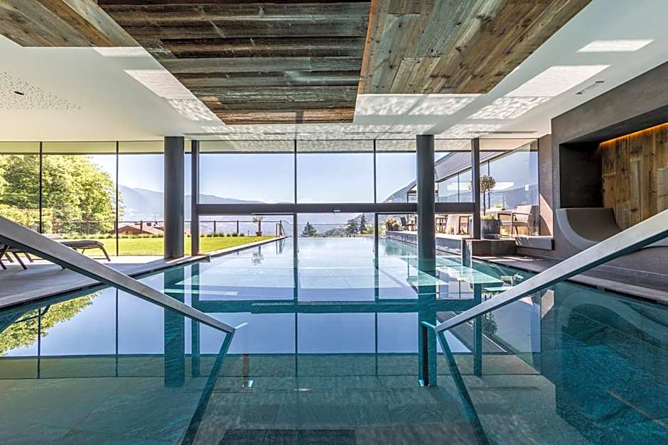 Avidea - Adults Only