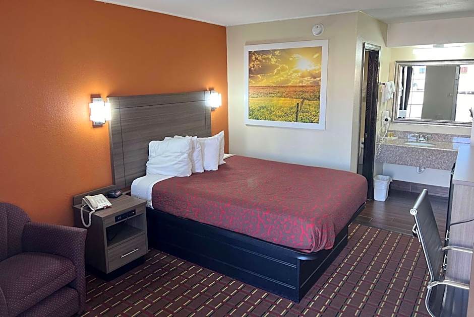 Days Inn by Wyndham El Reno