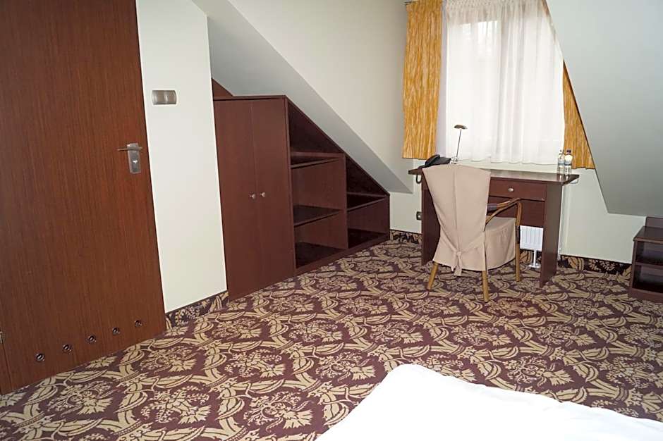 Hotel Słoneczny Brzeg