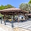 Risus Garden Marina Hotel