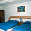 Hotel Plaza Almendros