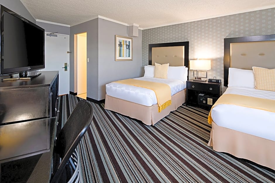 Holiday Inn Long Beach - Airport By IHG