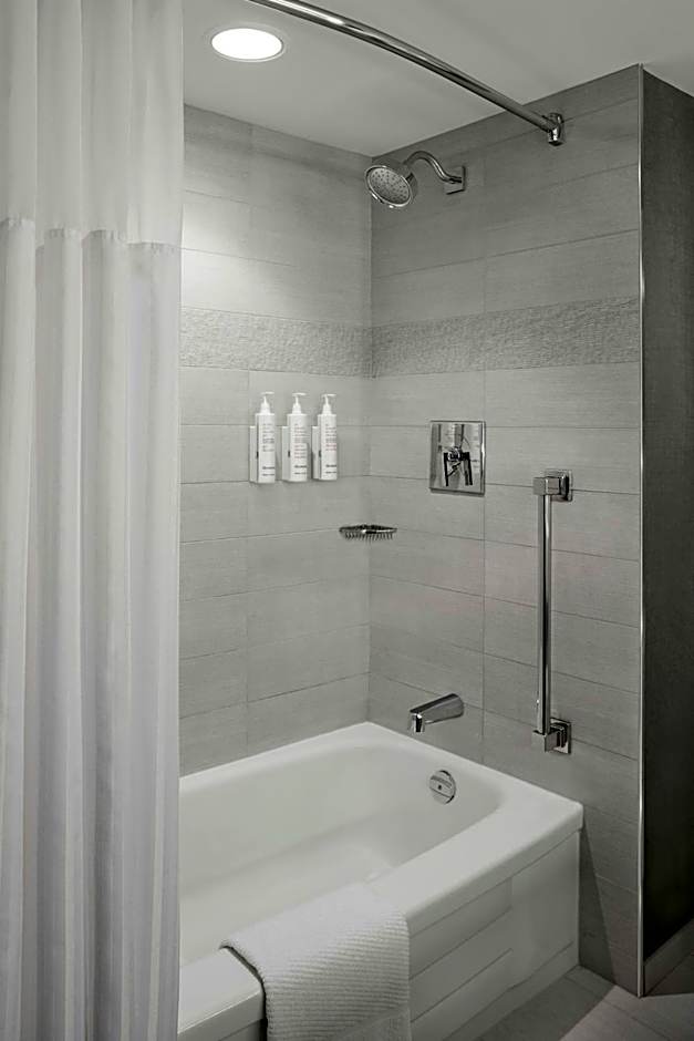 Calgary Marriott Downtown Hotel