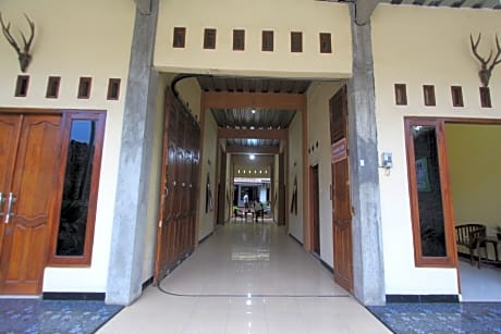 Homestay Sekar Syariah by ZUZU