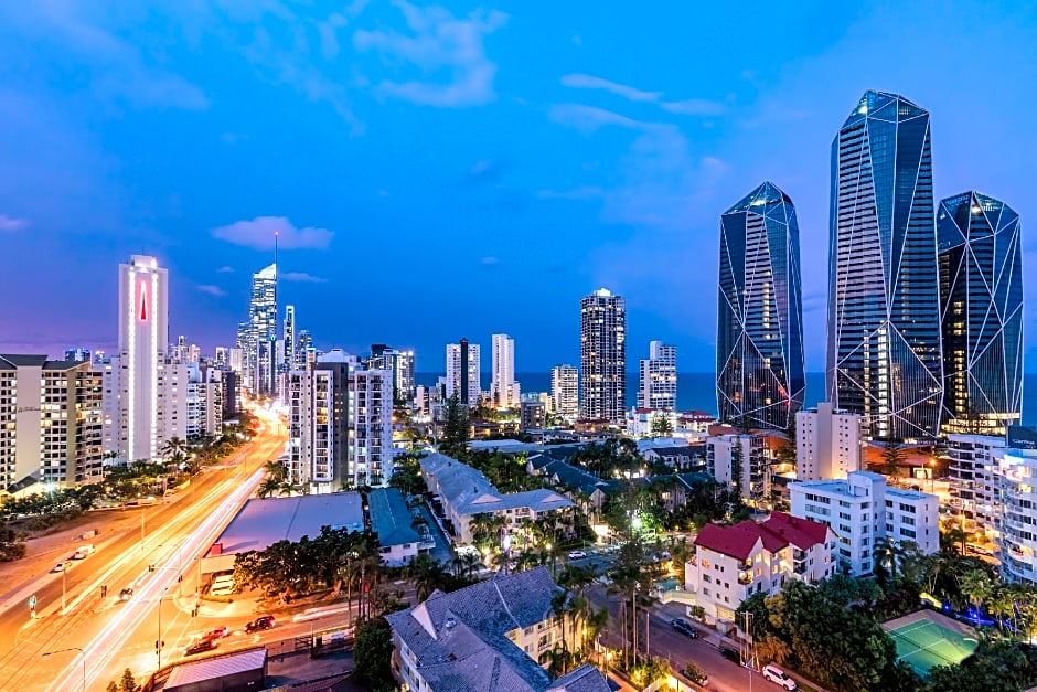 Oaks Gold Coast Hotel