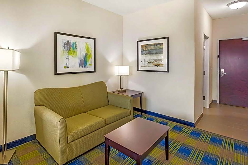 Best Western Plus Pratt