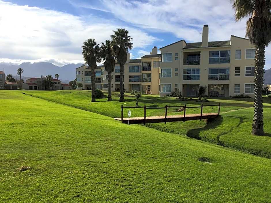 Greenways Strand Golf Beach C3