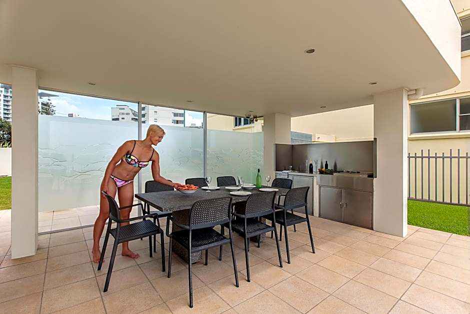 Dorchester On The Beach