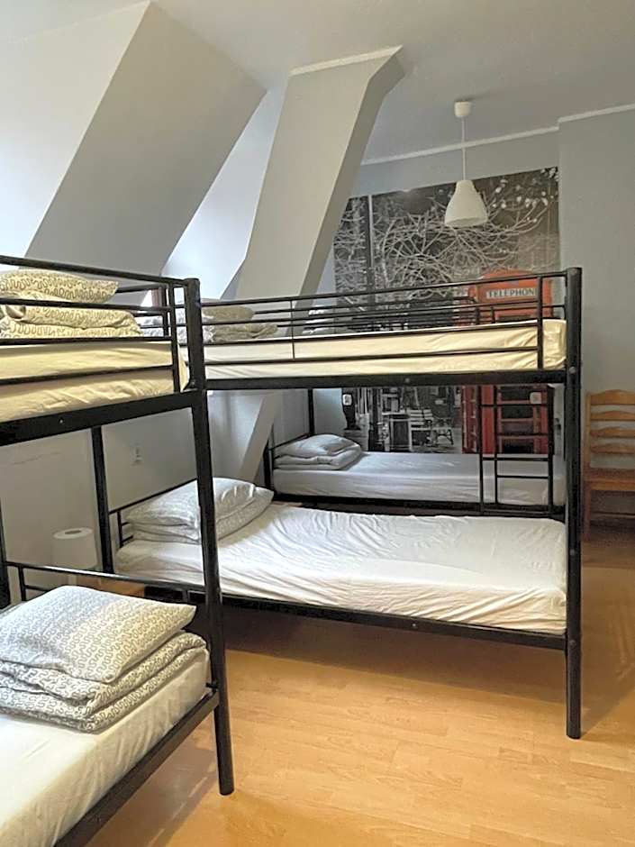 Hostel Universus