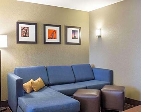 Family Suite - Non-Smoking