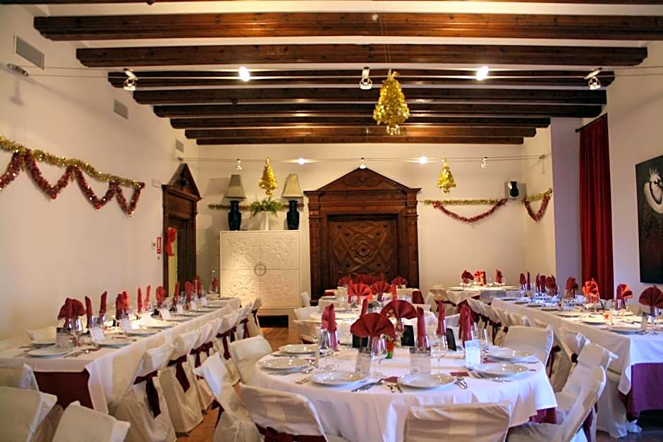 Hotel Palau dels Osset