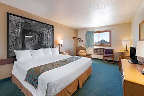 King Room - Non-Smoking