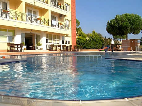 Solmaz Deluxe Otel