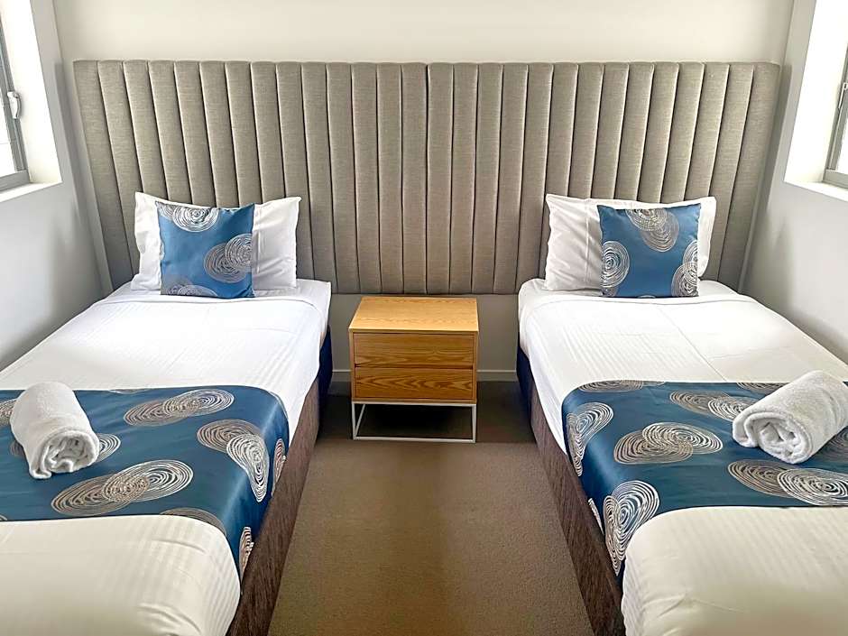 Direct Hotels Pavilion and Governor on Brookes Apartments