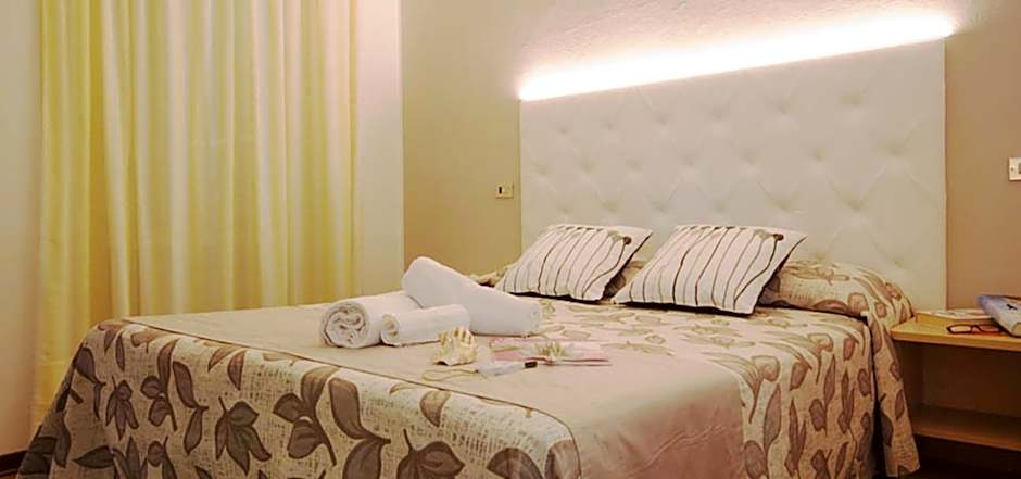 Hotel Sandra