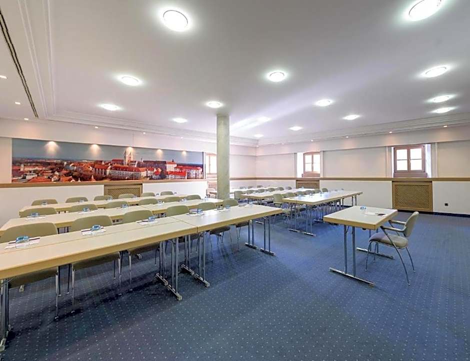 Sunday Hotel München Airport Freising