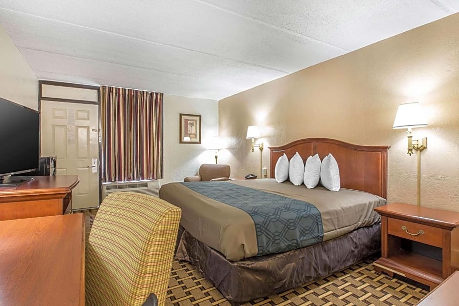 Econo Lodge Midtown