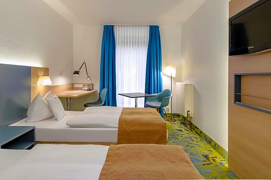 PLAZA INN Regensburg