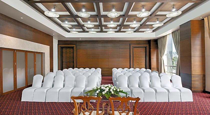 Radisson Blu Hotel Ahmedabad