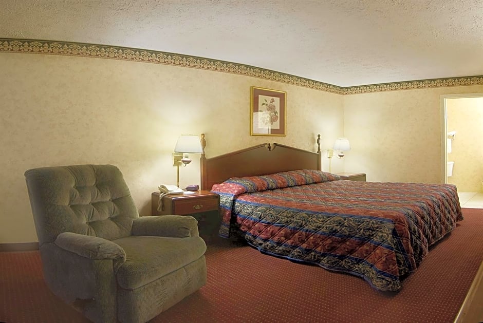 Americas Best Value Inn & Suites Mt. Pleasant