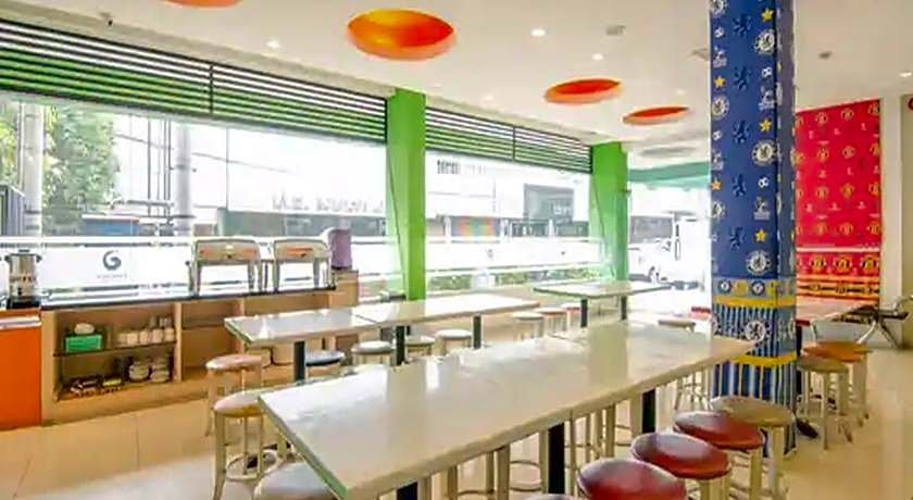 Dewarna Hotel Arifin