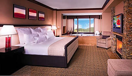 Suite King Size Bed