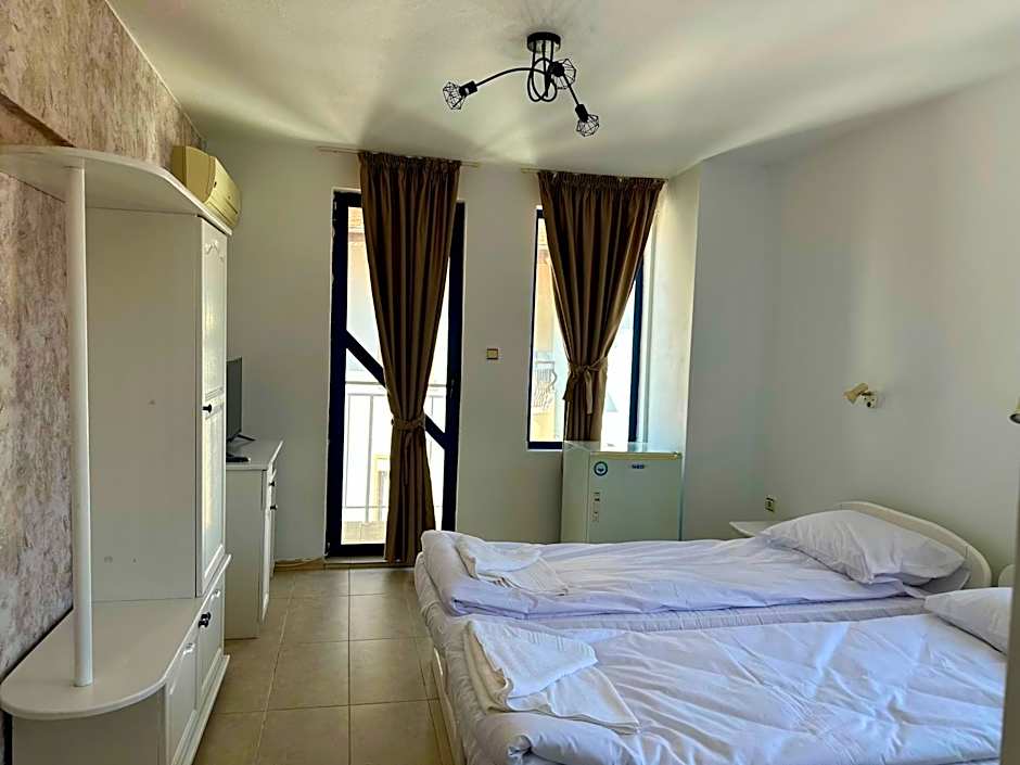 Хотел Елисей