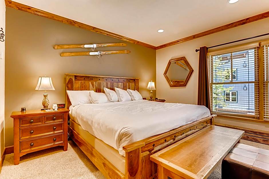 Jackpine & Black Bear Lodge