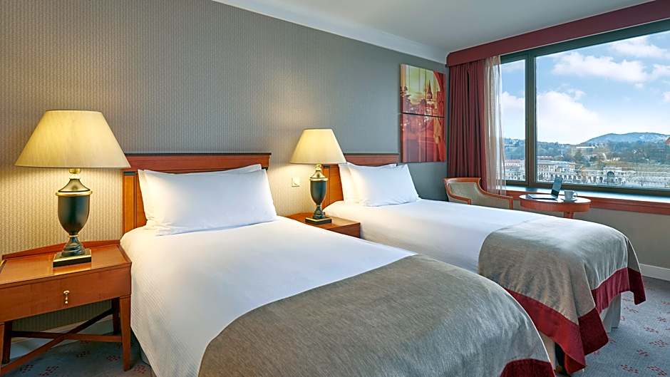 Zdjęcie 1 z 3 — Classic 2 Twin Beds, River View