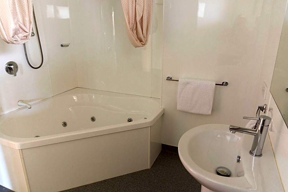 The Beachcomber Hotel