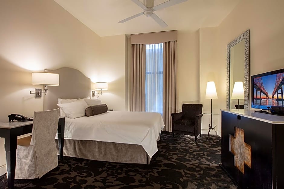 International House Hotel