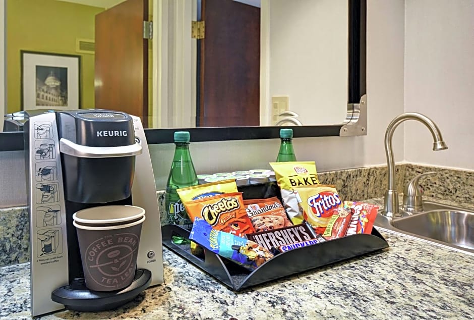 Embassy Suites By Hilton Charleston
