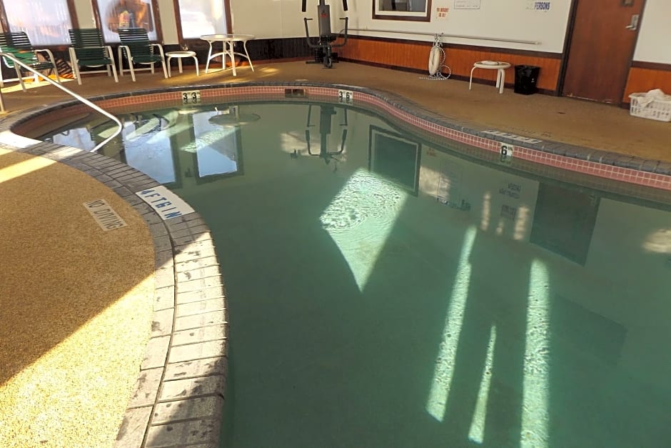 Nisswa Inn and Suites