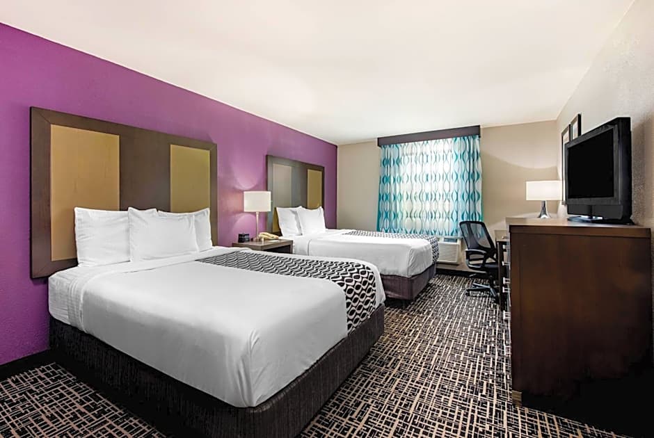 La Quinta Inn by Wyndham West Long Branch/NJ Shore Area