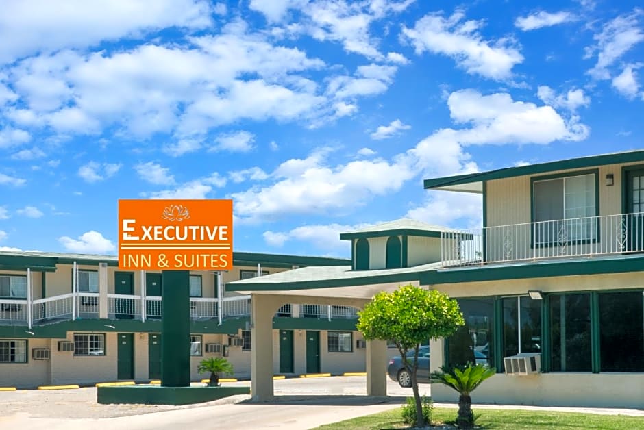 Executive Inn and Kitchenette Suites