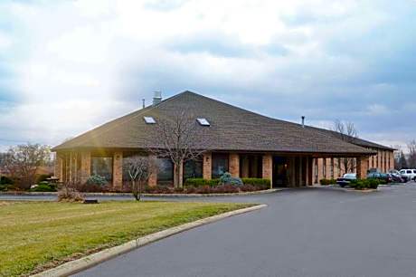 Country Hearth Inn & Suites - Kenton