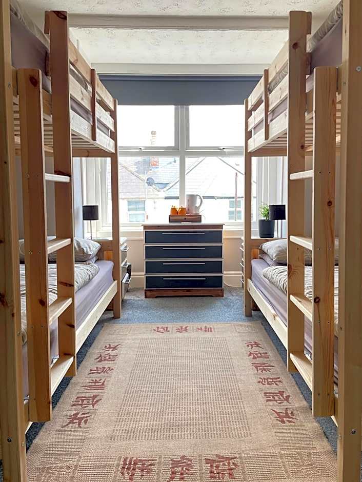 Breakers Guest House