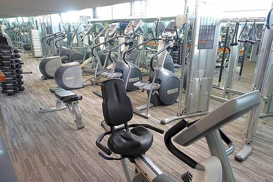 The State Plaza Hotel