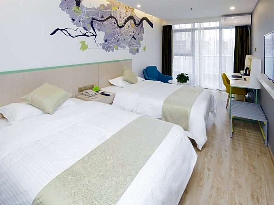 Vatica Tianjin Jinnan District AEON Shopping Plaza Hotel