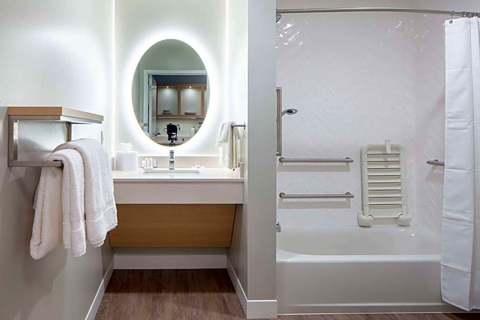 TownePlace Suites By Marriott Milwaukee West Bend