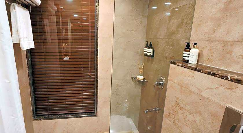 Shervani Hotel Nehru Place