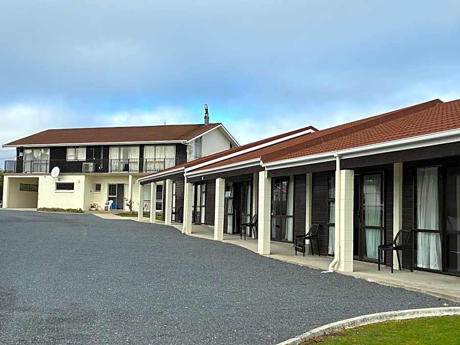 Charlies Motor Lodge
