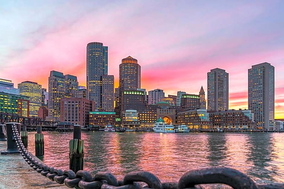 Avid hotel Boston Logan Airport - Revere By IHG