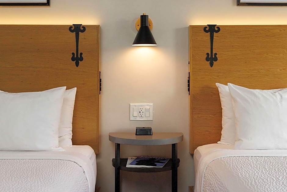 Inn Marin and Suites, Ascend Hotel Collection