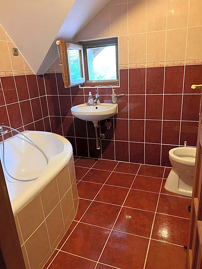 Bianka Hostel Spa & Car Rent Budapest