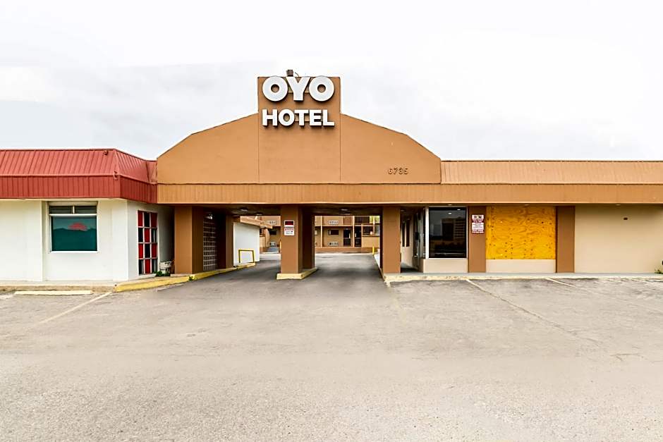 OYO Hotel San Antonio Lackland AFB/Seaworld Hwy 90 W