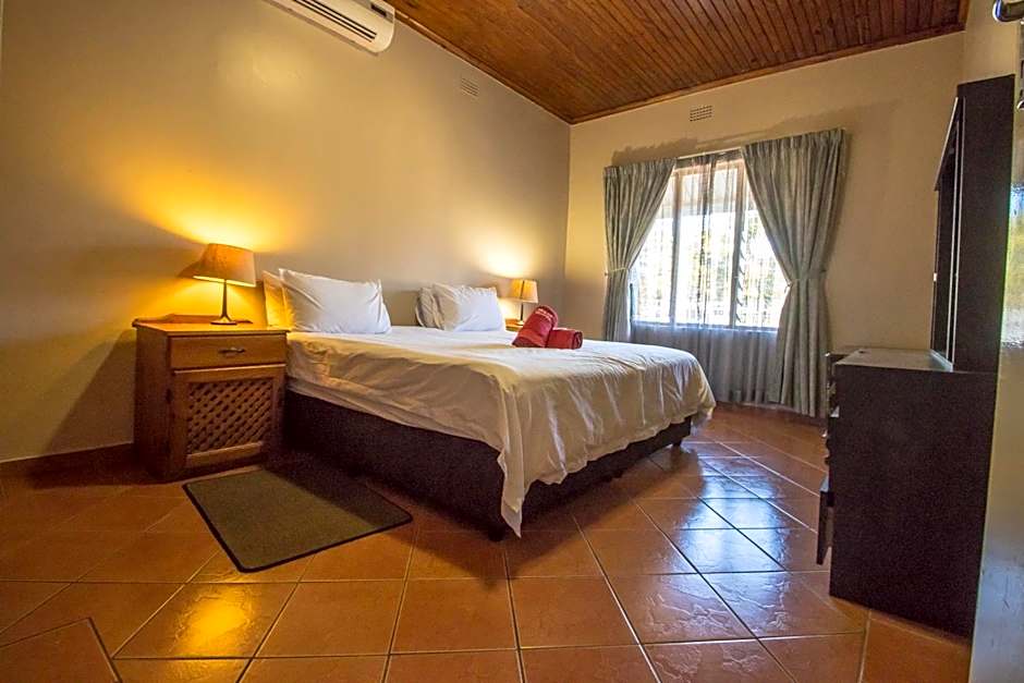 Fishermans Flat and House