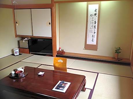 Japanese-Style Deluxe Room