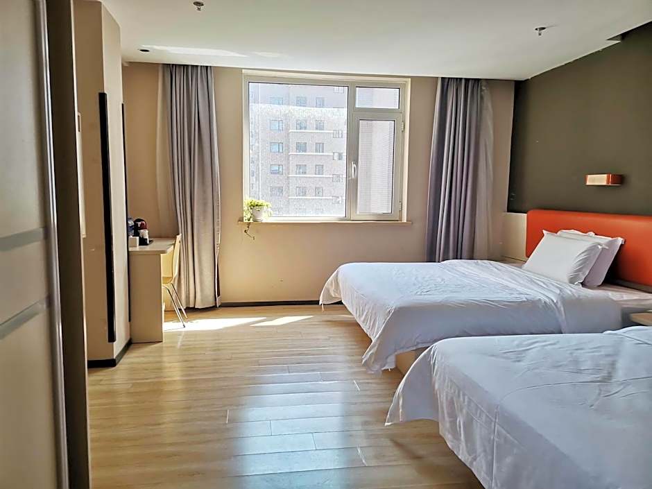 7Days Premium Dalian Airport