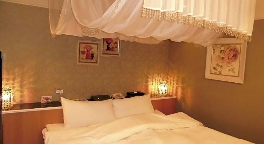 Hotel D.D